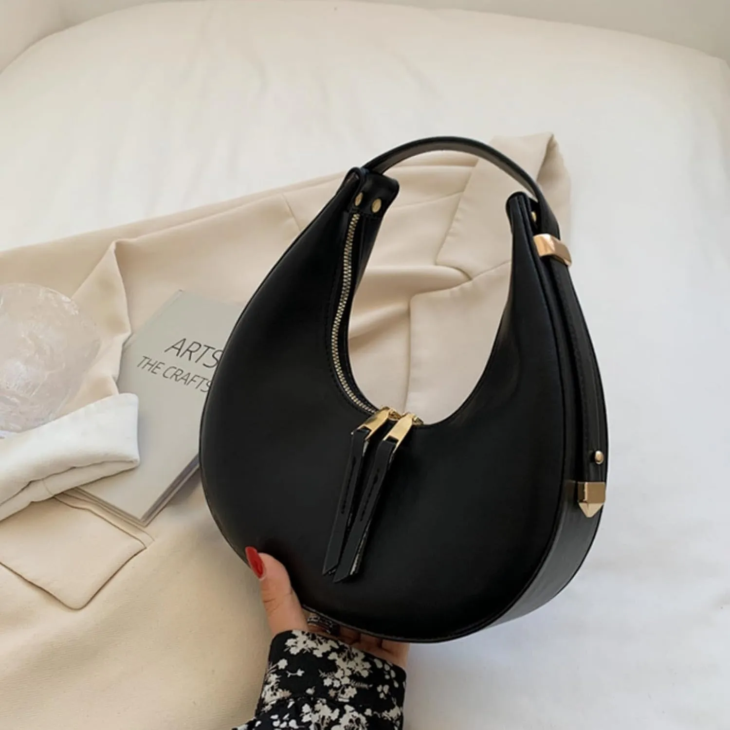 Crescent Shoulder Bags for Women, Elegant Hobo Handbag Cute Underarm Trendy Clutch Purse for Daily Use