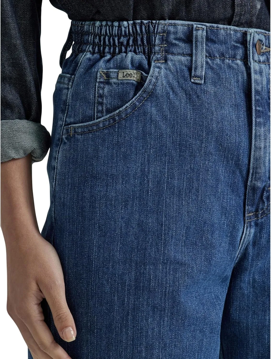 Lee Women's Petite Relaxed Fit Side Elastic Tapered Leg Jean