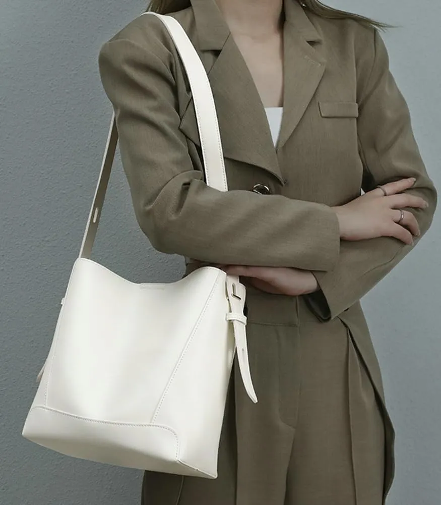 Vegan Leather Bucket Bags for Women Stylish Crossbody Bags Travel Tote Shoulder Bag Large Handbag Purse